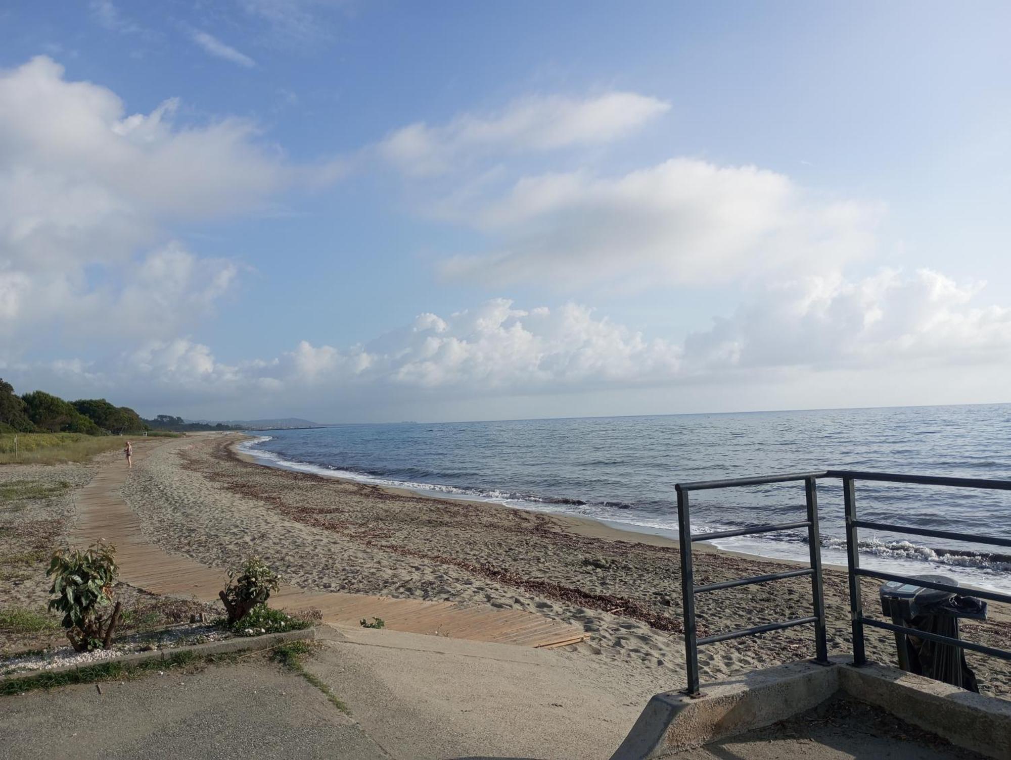 Villa Climatisee A Nuciola Prunete Entre Mer, Montagne Et Piscine Cervione Luaran gambar