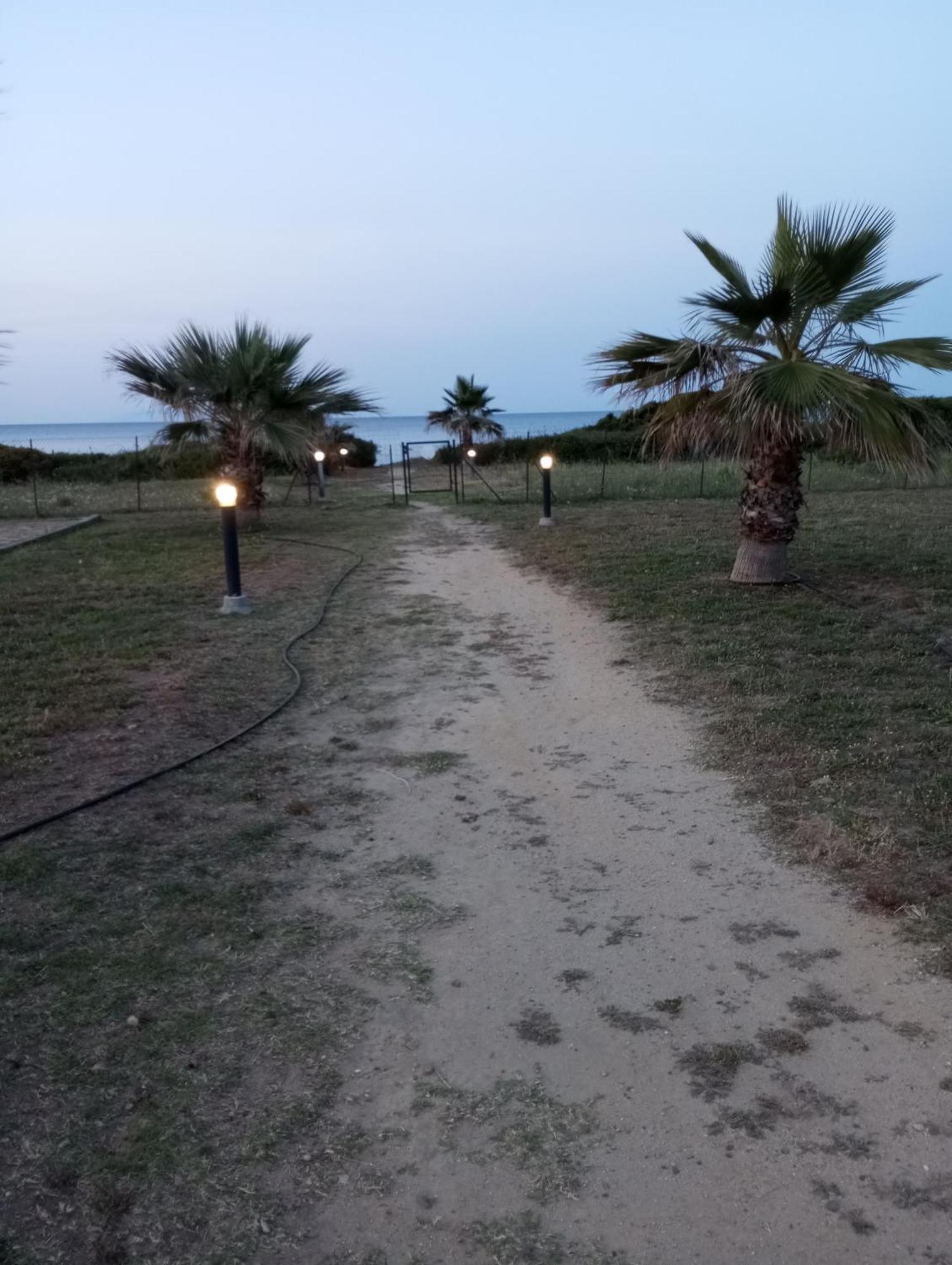 Villa Climatisee A Nuciola Prunete Entre Mer, Montagne Et Piscine Cervione Luaran gambar