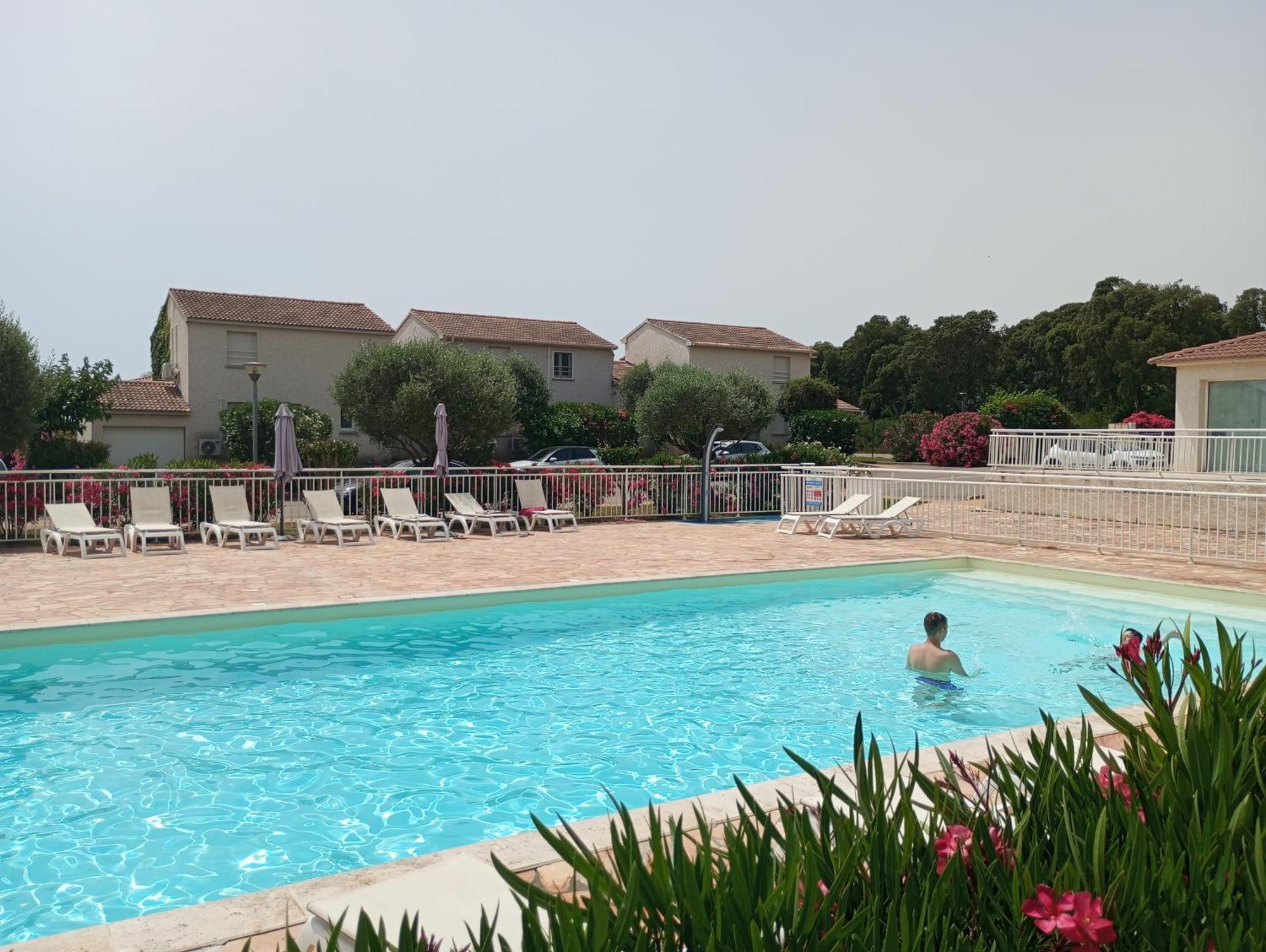 Villa Climatisee A Nuciola Prunete Entre Mer, Montagne Et Piscine Cervione Luaran gambar