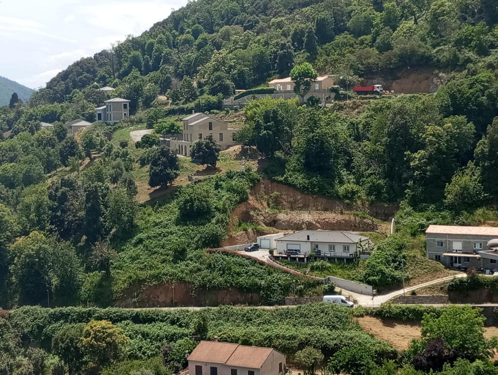 Villa Climatisee A Nuciola Prunete Entre Mer, Montagne Et Piscine Cervione Luaran gambar