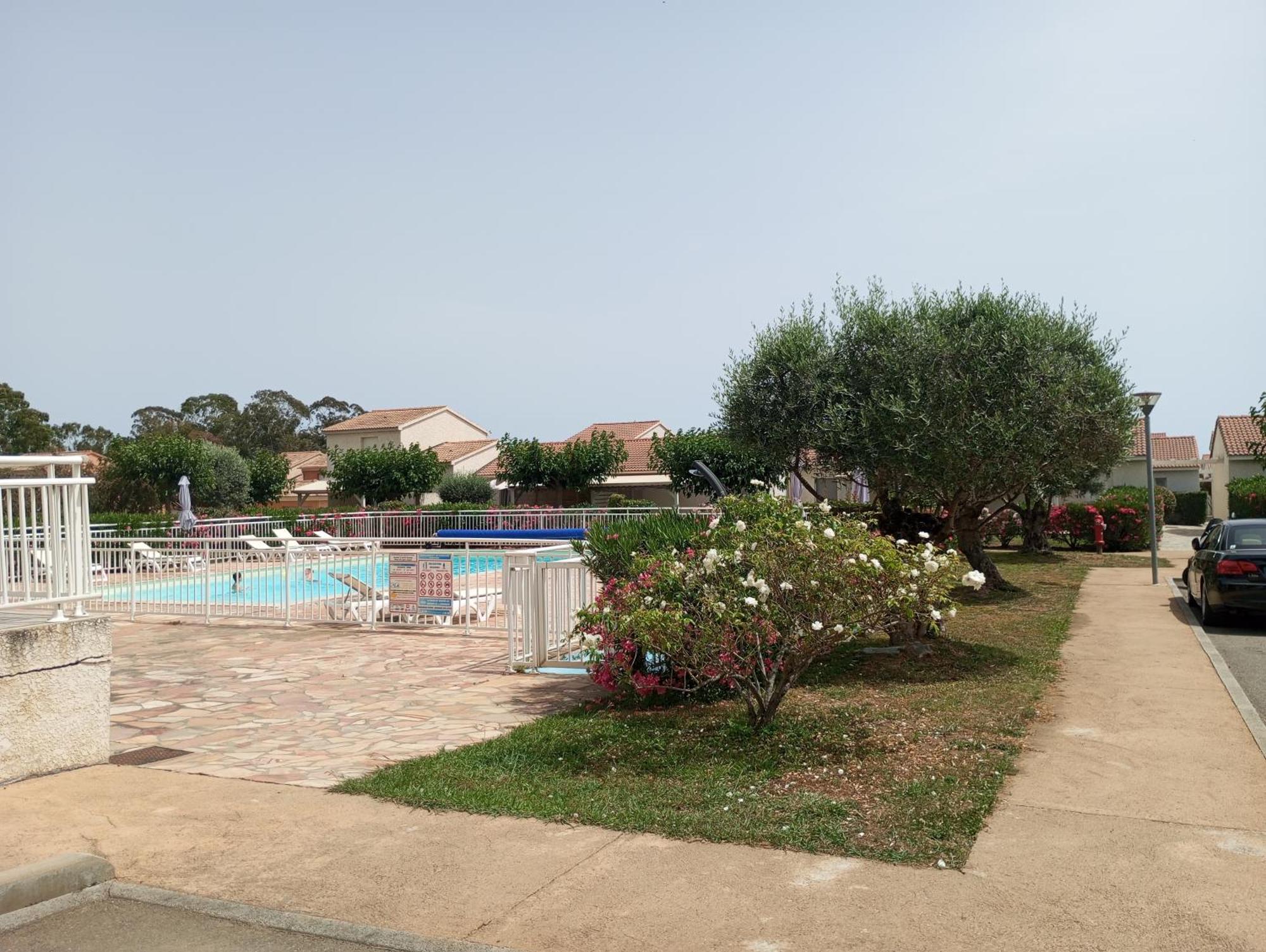 Villa Climatisee A Nuciola Prunete Entre Mer, Montagne Et Piscine Cervione Luaran gambar